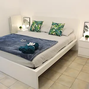 https://corte-dei-creativi-lussuoso-in-centro.it-lombardy.com